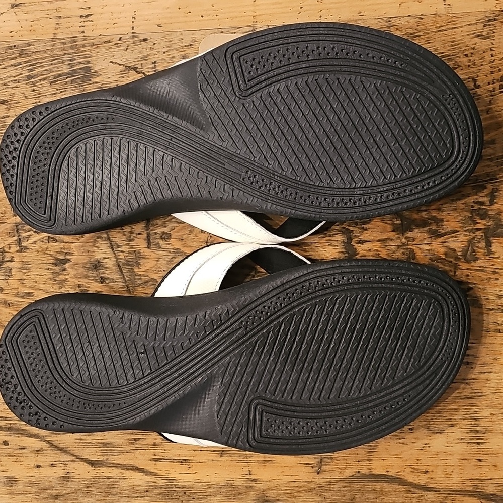 REEBOK‎ Surge Flip Flops Size 6 - Picture 3 of 4